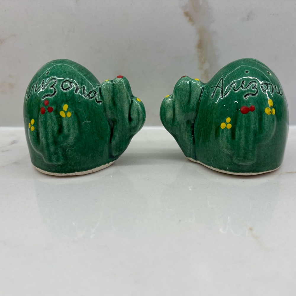 Vintage Green Arizona Souvenir Cactus Salt and Pepper Shakers MCM